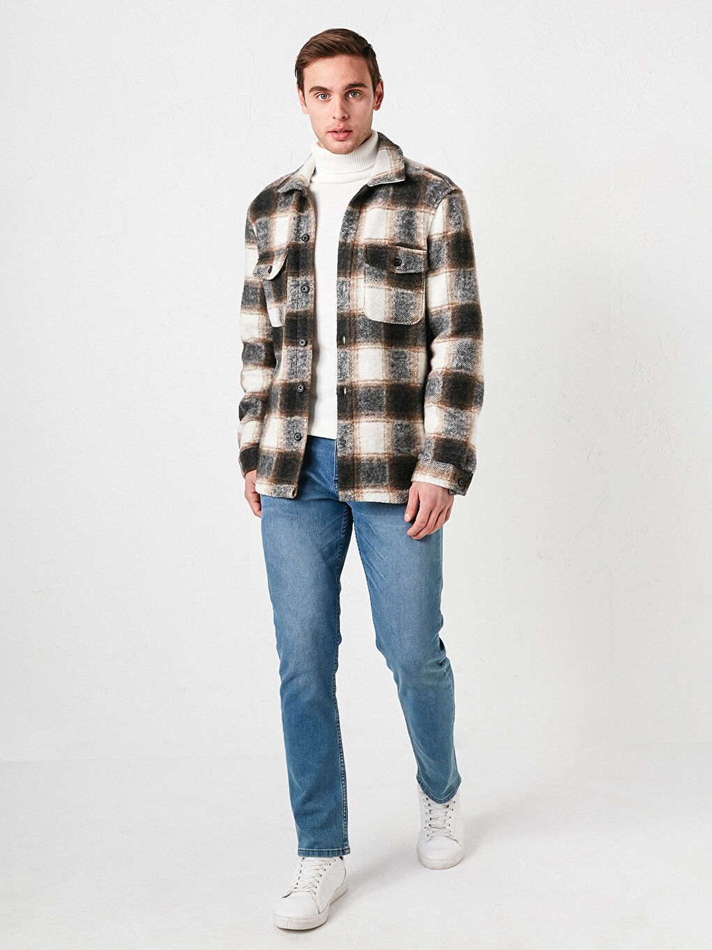 Bej Standart Kalıp Gömlek Yaka Ekose Kaşe Erkek Mont-6