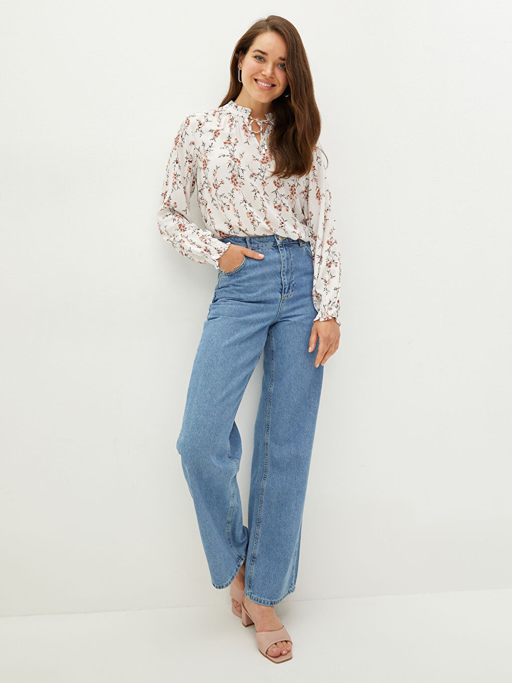 Ruffled Tie Collar Floral Long Sleeve Viscose Women's Blouse-3