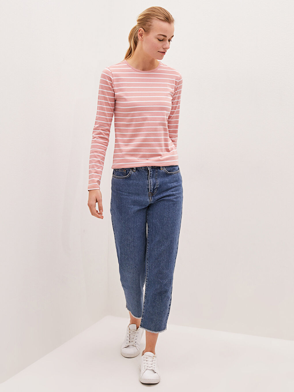 Pembe Bisiklet Yaka Çizgili Uzun Kollu Pamuklu Kadın Tişört-2