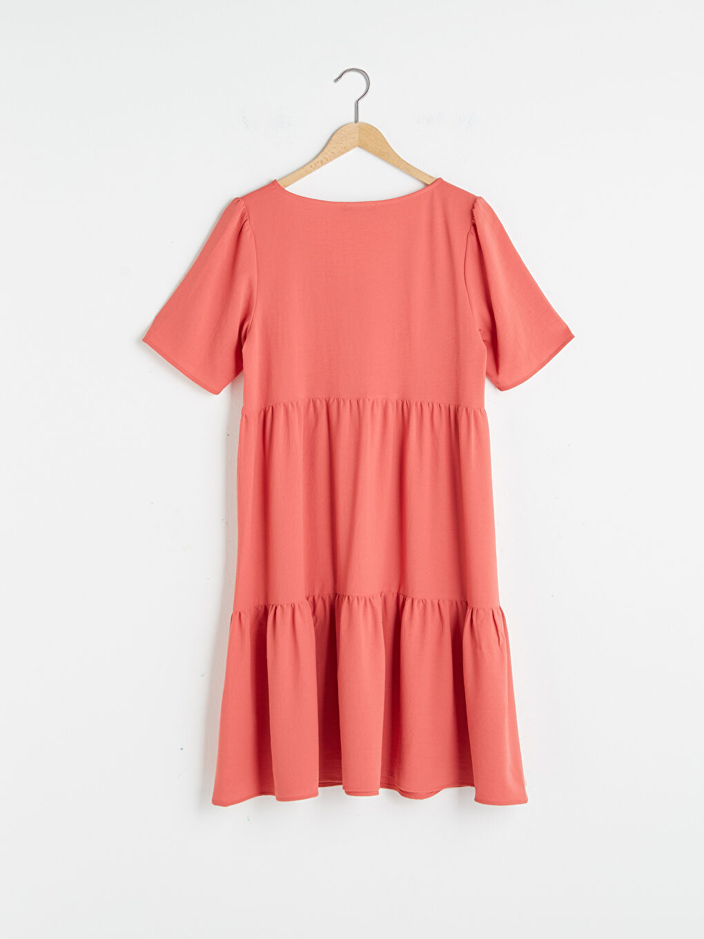 Kırmızı V Yaka Düz Kısa Kollu Fırfır Detaylı Kadın Elbise-6