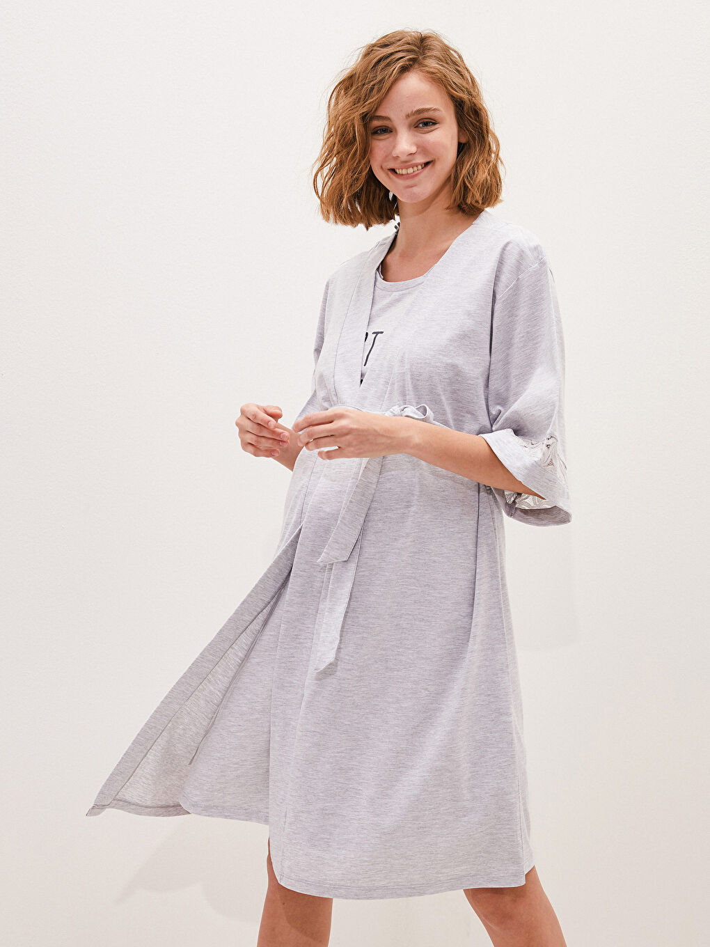 LC Waikiki Lace Detailed Short Sleeve Pregnant Dressing Gown -S1GM63Z8-CT3