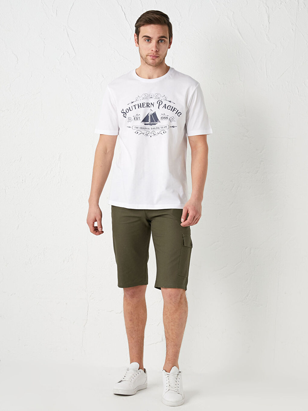 Standard Fit Men's Shorts