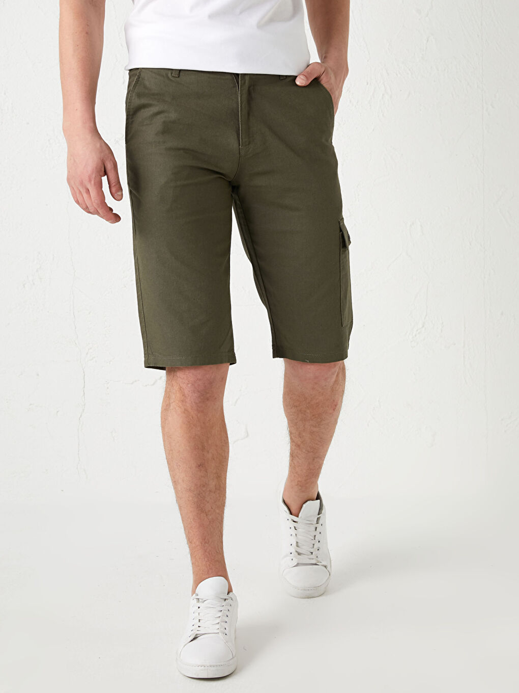 Standard Fit Men's Shorts-4