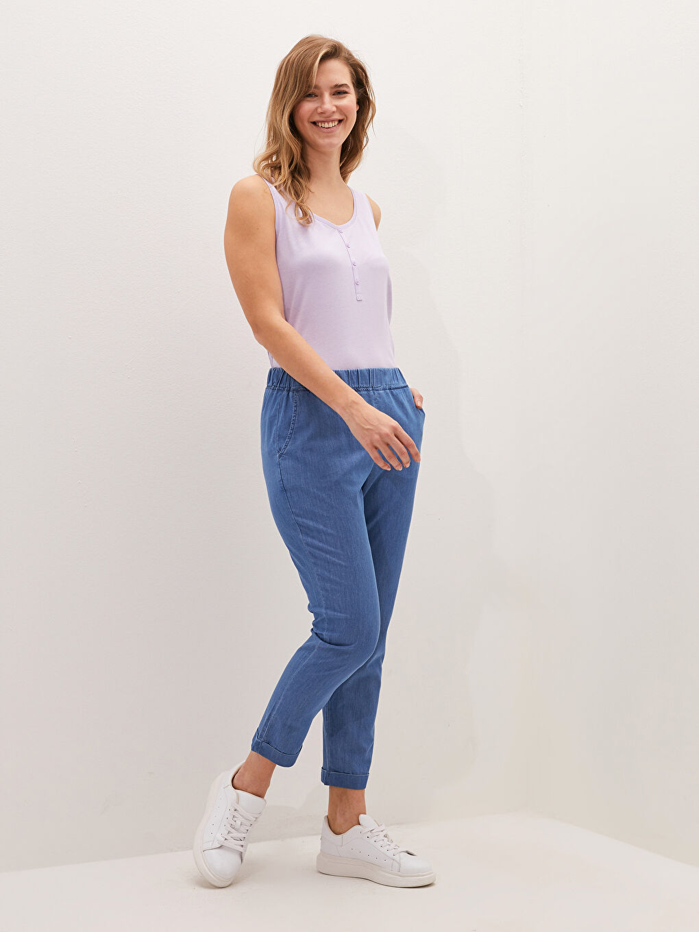 Elastic Waist Wide Fit Harem Women Jean Trousers