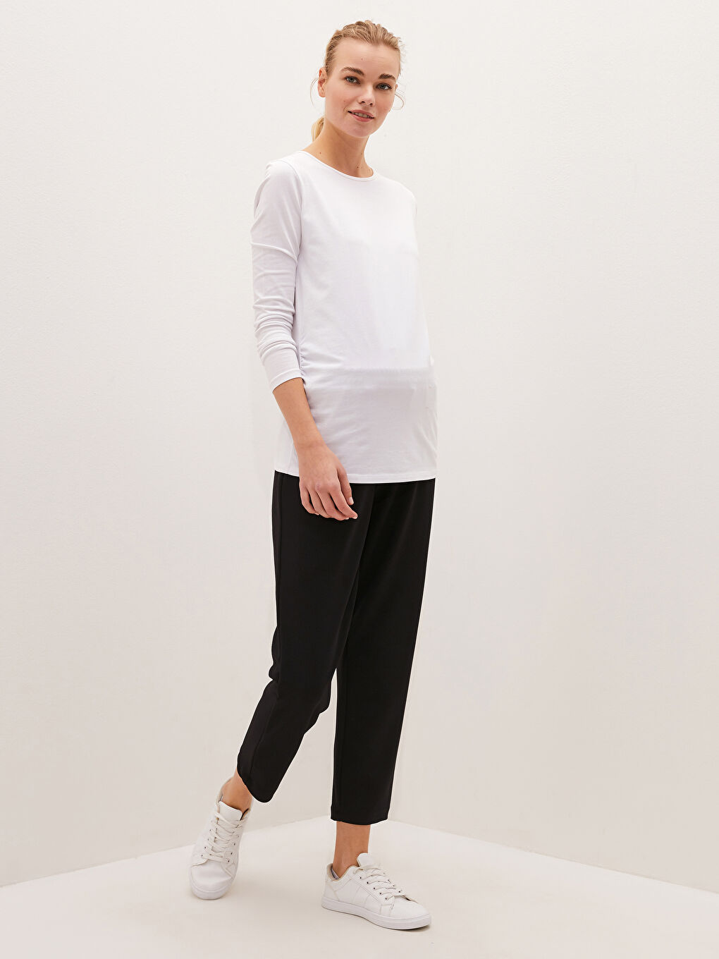 Siyah Beli Lastikli Düz Cep Detaylı Hamile Pantolon-3