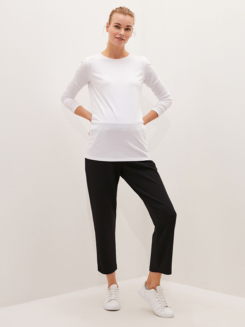 Siyah Beli Lastikli Düz Cep Detaylı Hamile Pantolon-4