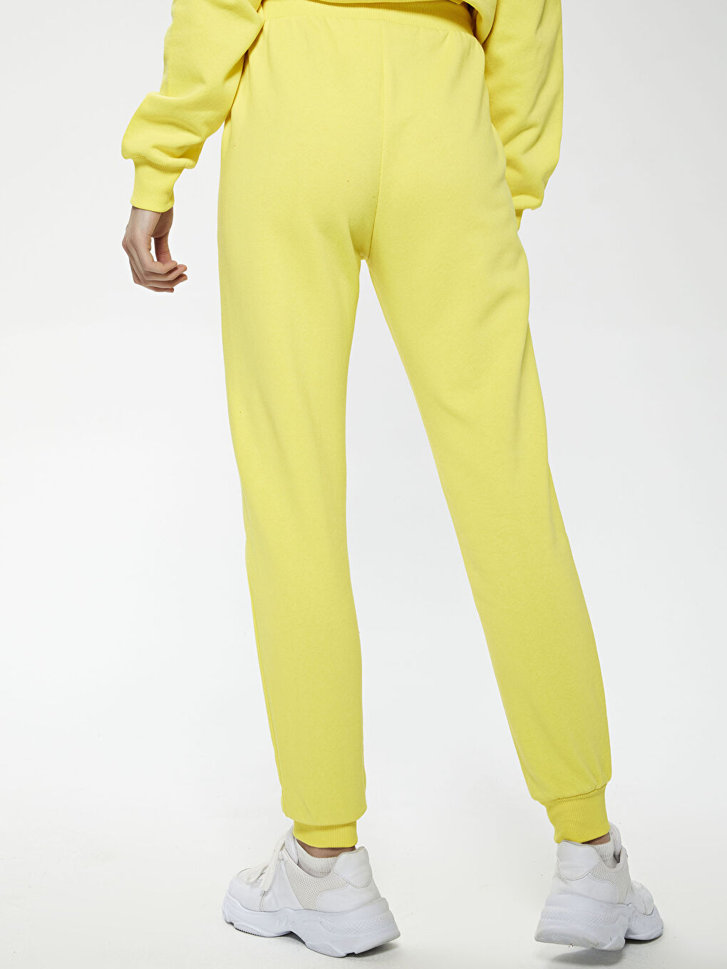 بنطلون رياضي تخين مطبوع بخصر مطاطي للسيدات-3