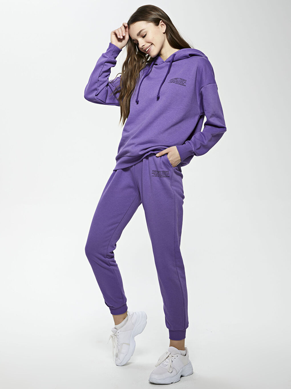 بنطلون رياضي تخين مطبوع بخصر مطاطي للسيدات