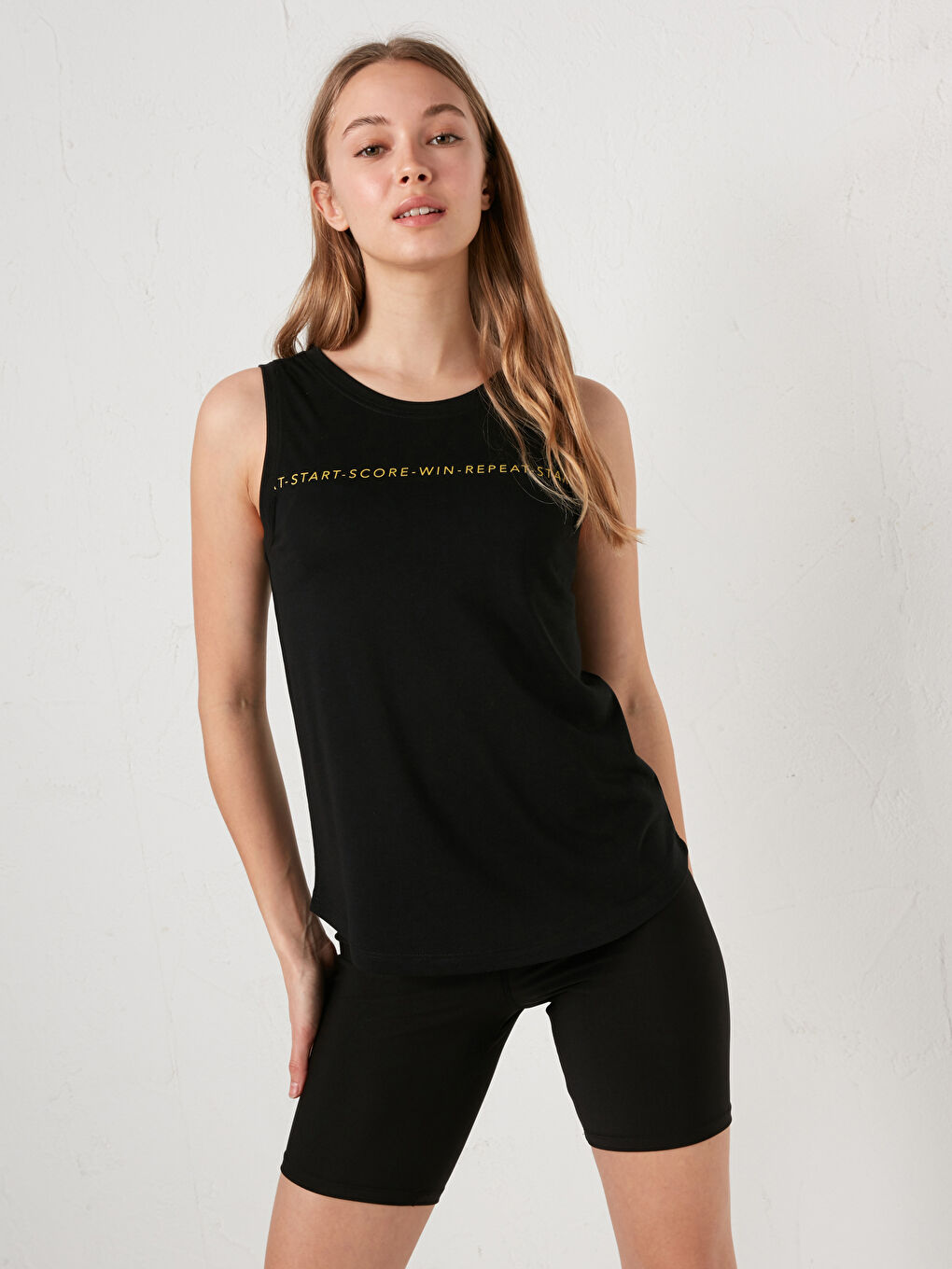Siyah Kadın Bisiklet Yaka Baskılı Kolsuz Spor Atlet-4