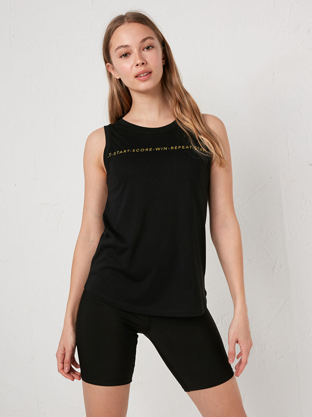 Siyah Kadın Bisiklet Yaka Baskılı Kolsuz Spor Atlet-3