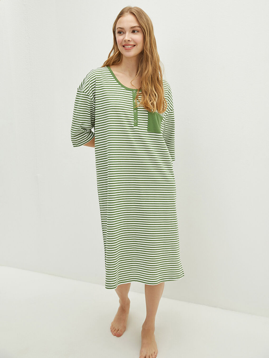 Crew Neck Striped Pocket Detailed Cotton Nightgown-1