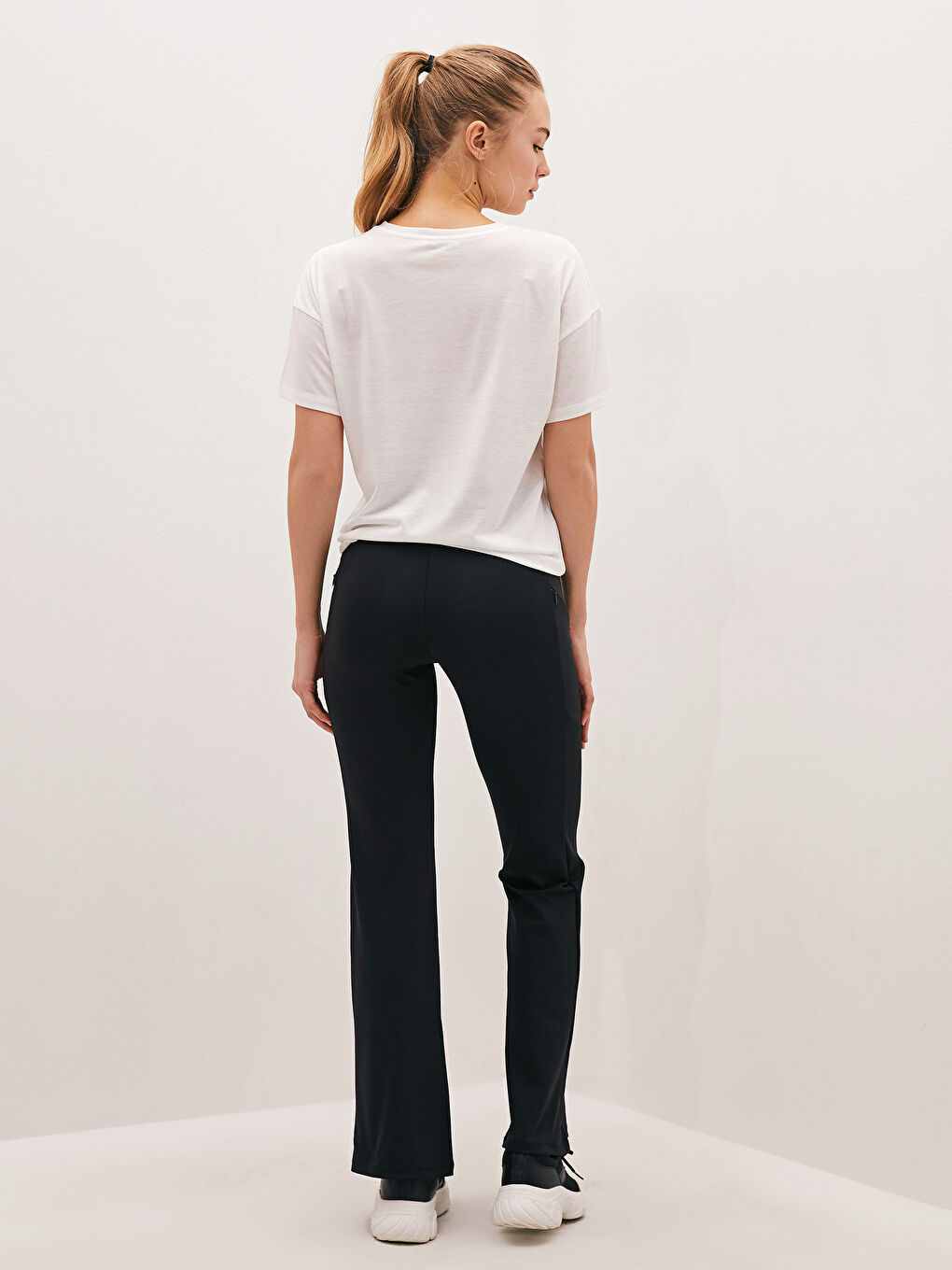 Elastic Waist Narrow Fit Wide Leg Women's Sports Tracksuit Bottom-1