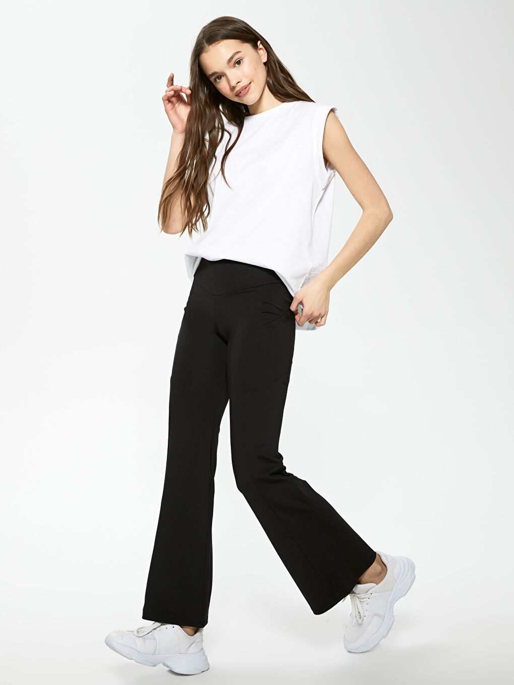 Elastic Waist Narrow Fit Wide Leg Women's Sports Tracksuit Bottom-2