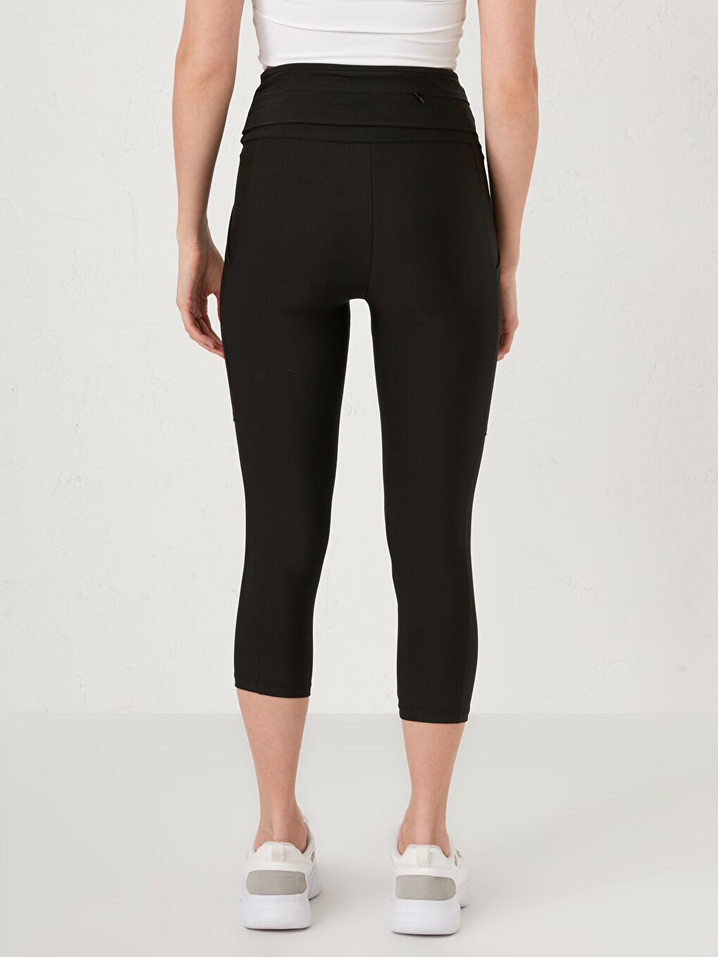 Женские спортивные леггинсы с эластичной талией и карманами-5