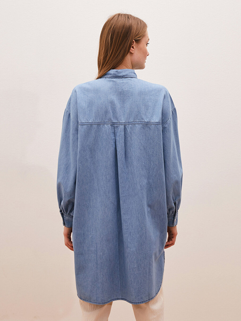 LCWAIKIKI Classic Collared Neck Plain Long Sleeve Women's Denim Tunic -S1GS11Z8-315
