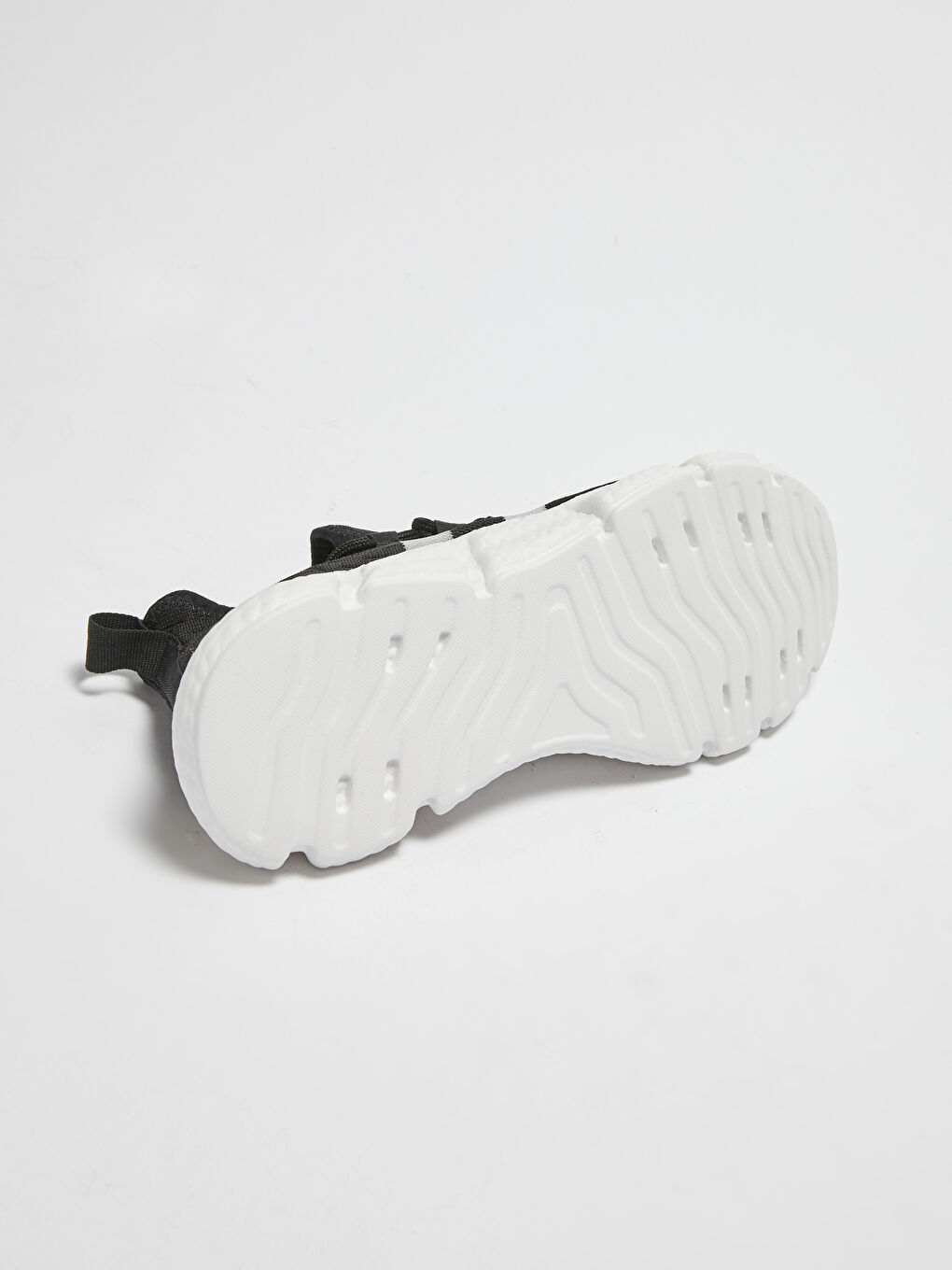 Siyah File Detaylı Kalın Tabanlı Kadın Aktif Spor Ayakkabı-3