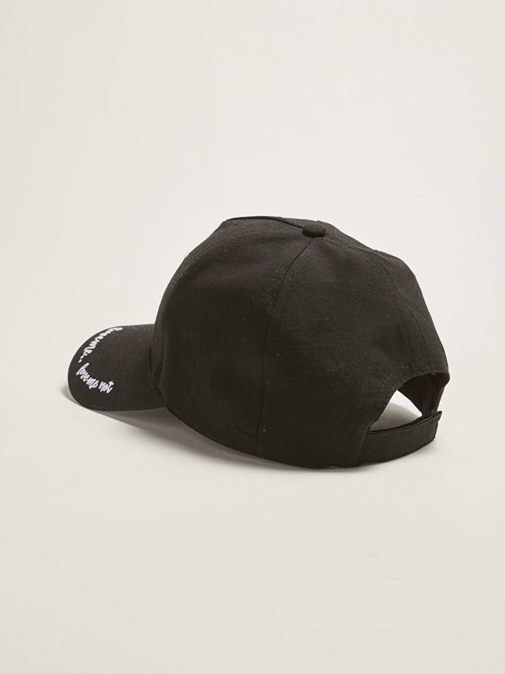 Siyah Doğa Dostu İşlemeli Kadın Kep Şapka-3