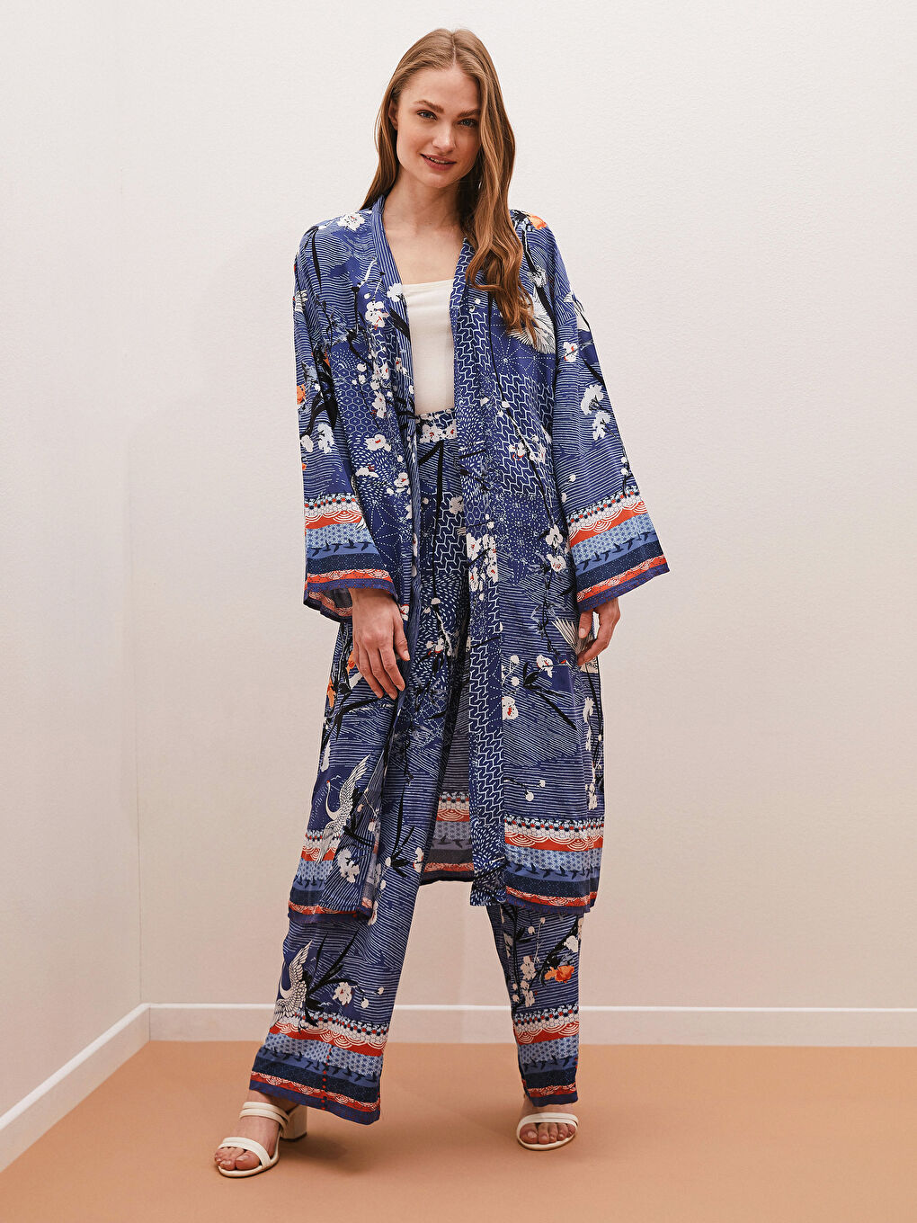 كيمونو للسيدات بياقة شال منقوشة كم طويل فيسكوز-1