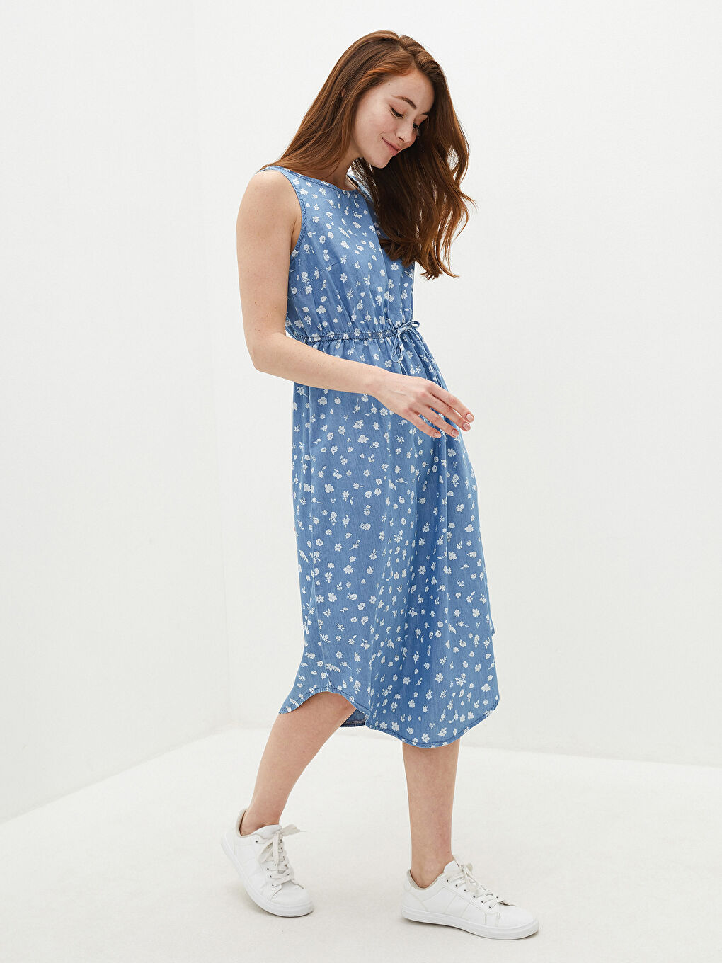 Mavi Kadın Bisiklet Yaka Baskılı Kolsuz Jean Elbise-1