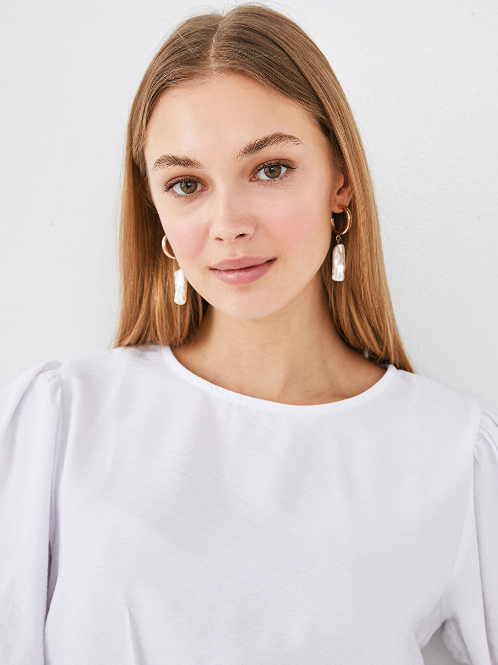 LCW Vision Crew Neck Plain Balloon Sleeve Crop Women Blouse -S1GT82Z8-E5X