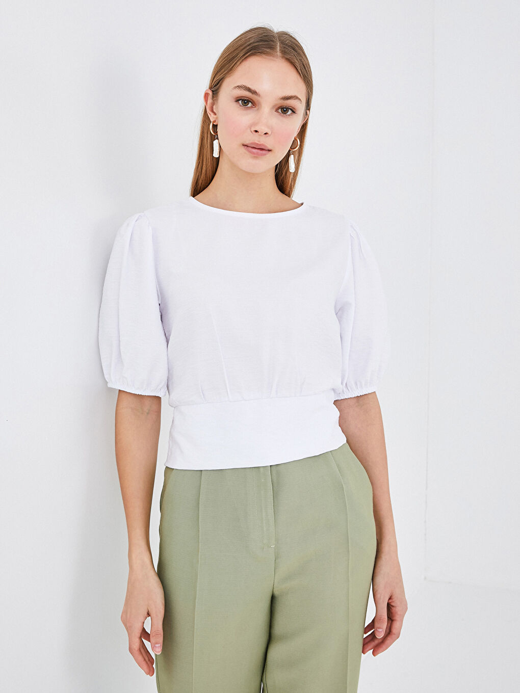LCW Vision Crew Neck Plain Balloon Sleeve Crop Women Blouse -S1GT82Z8-E5X