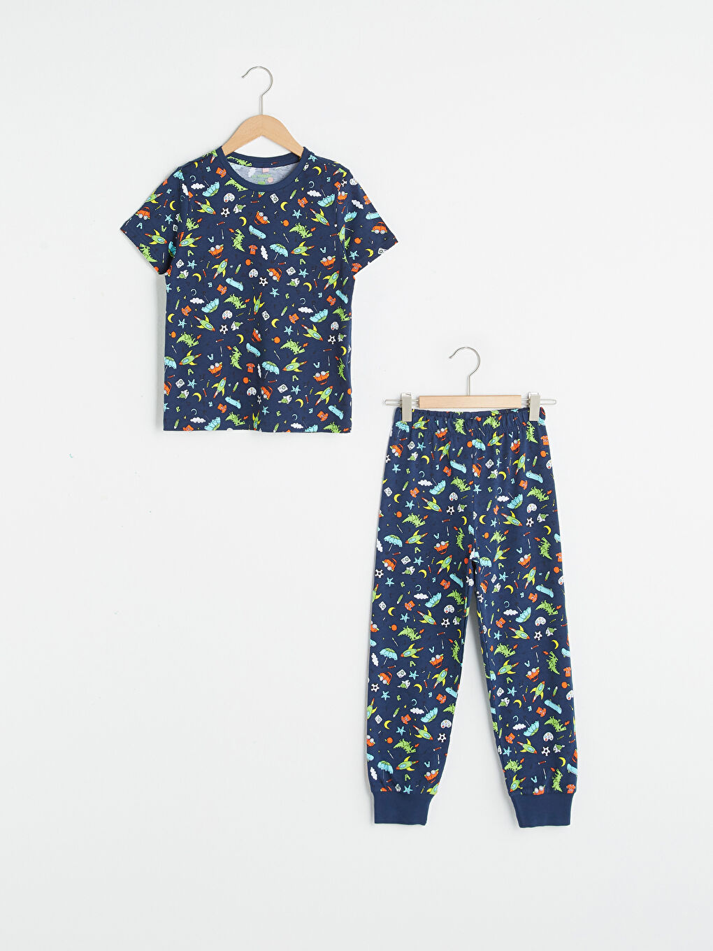 Crew Neck Printed Short Sleeve Cotton Boy's Pajamas Set