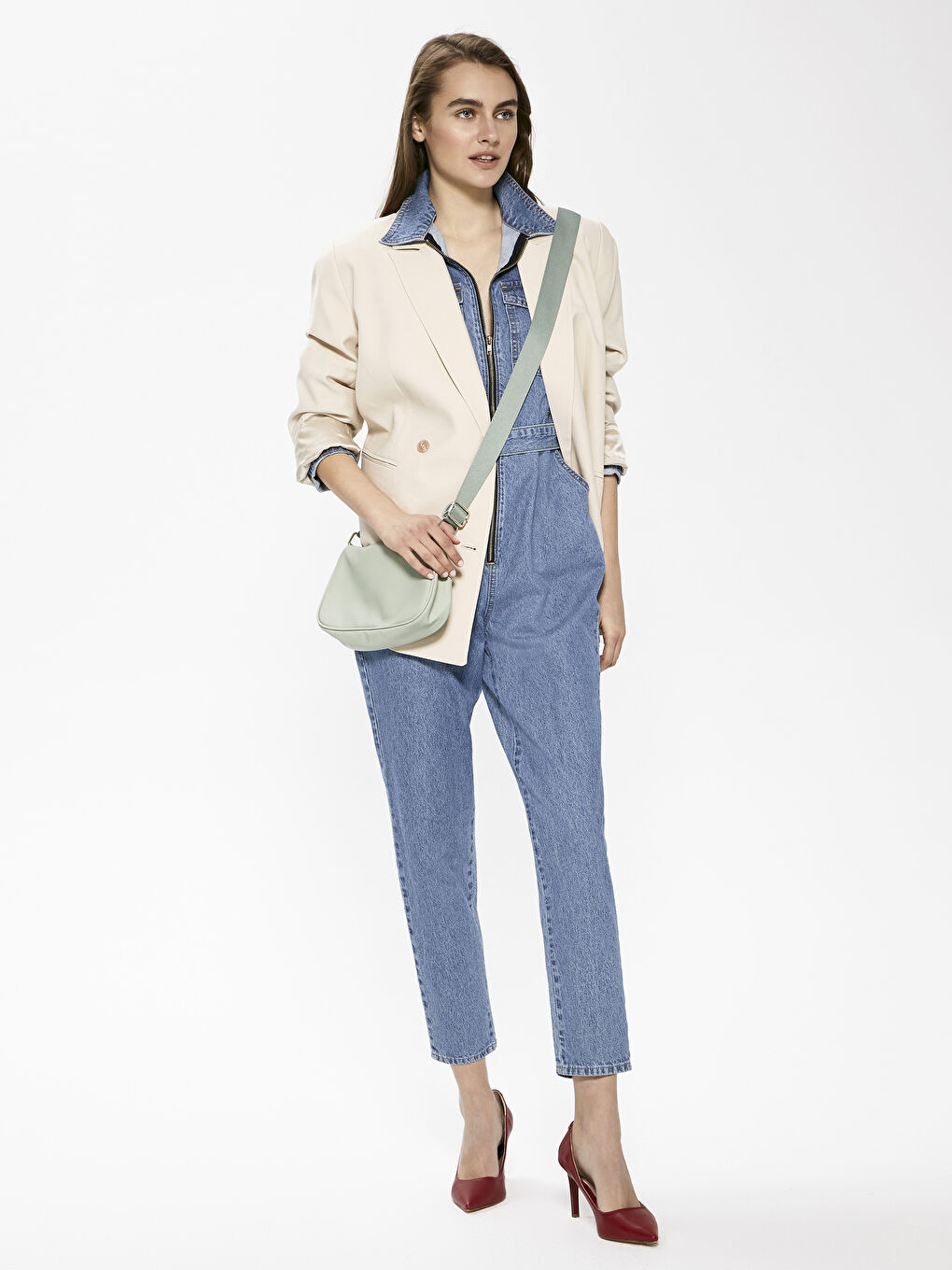 Salopetă din Denim cu Guler de Cămașă, Detalii Buzunar, Curea în Talie, Mânecă Lungă pentru Femei-6