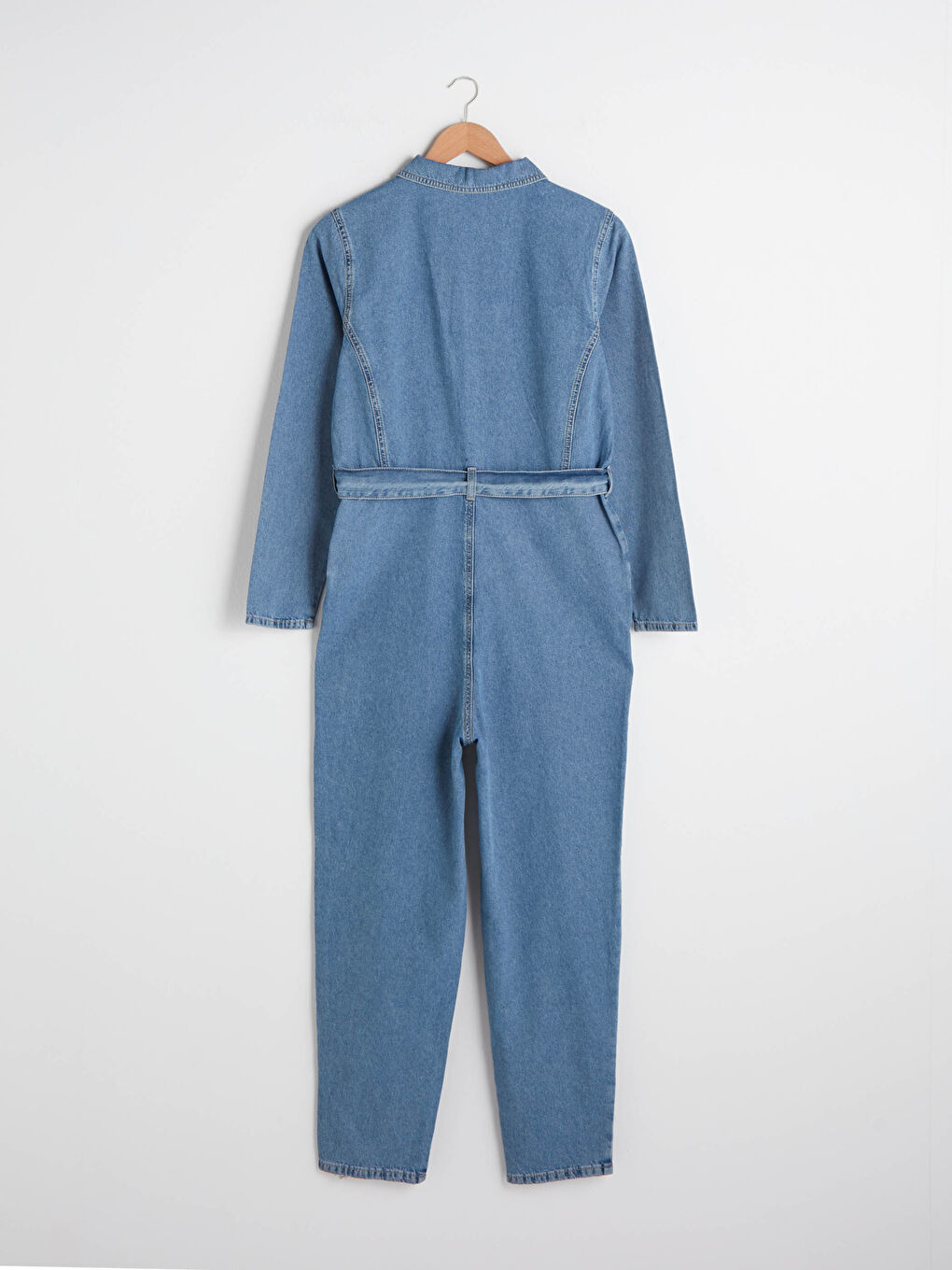 Salopetă din Denim cu Guler de Cămașă, Detalii Buzunar, Curea în Talie, Mânecă Lungă pentru Femei-8