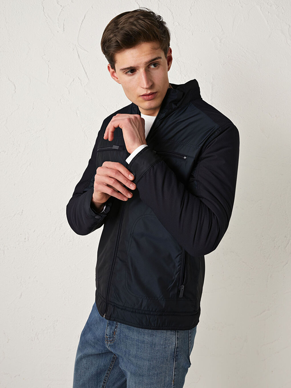 Lacivert Standart Kalıp Dik Yaka İnce Erkek Mont-2