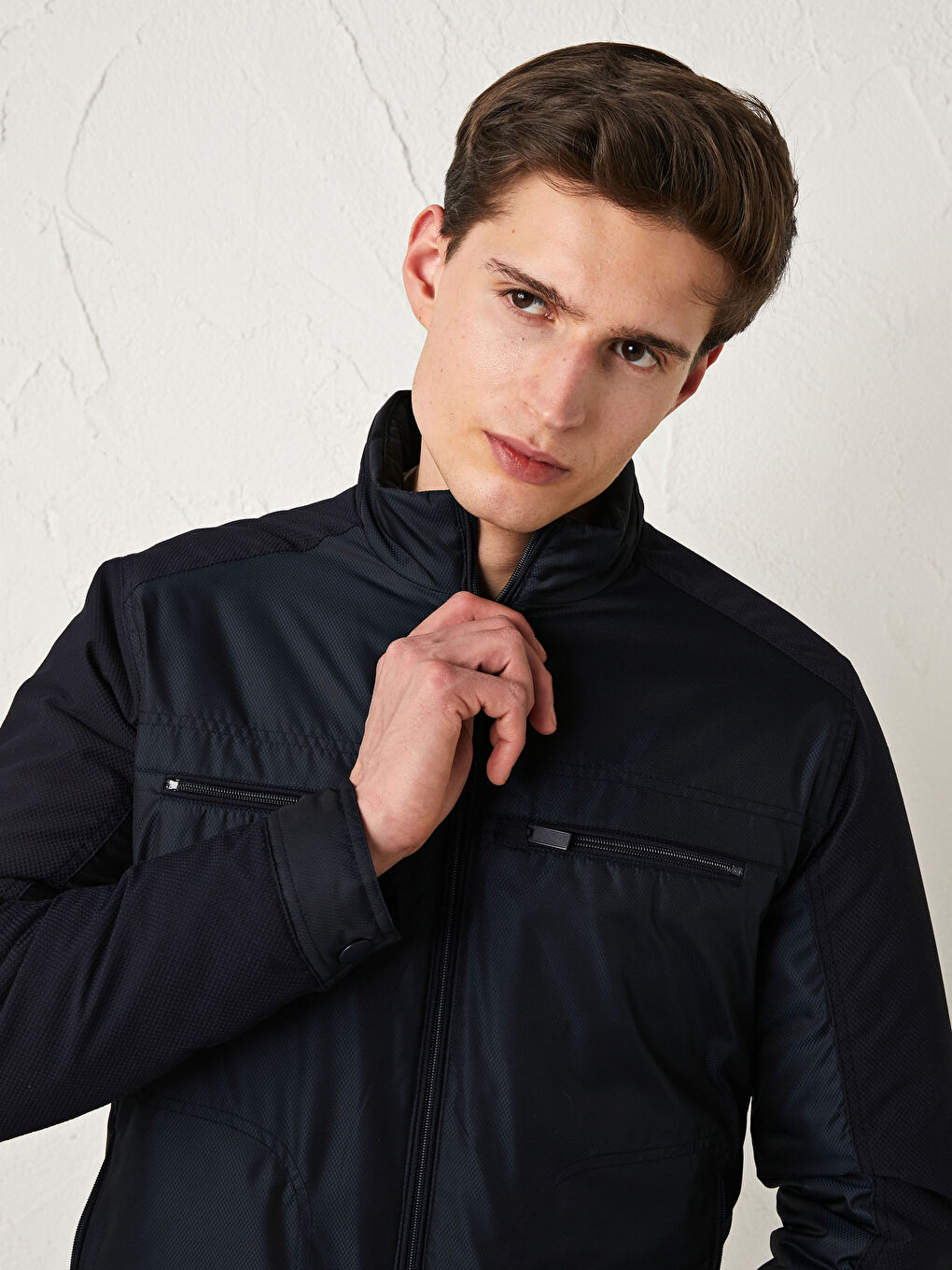 Lacivert Standart Kalıp Dik Yaka İnce Erkek Mont-3