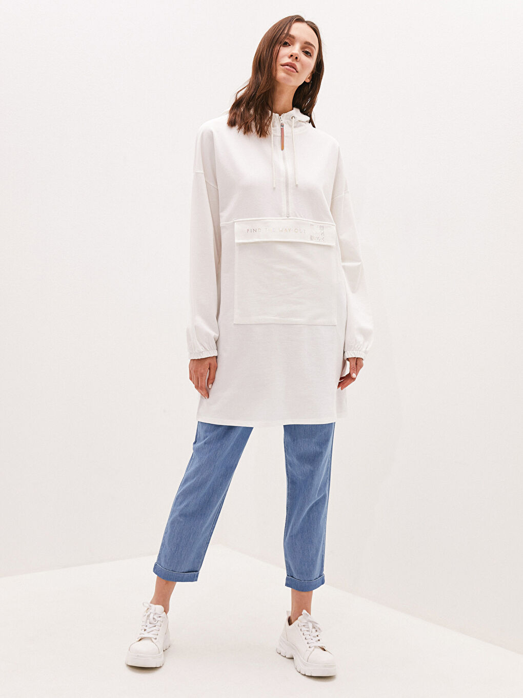 Ekru Kapüşon Yaka Baskılı Uzun Kollu Pamuklu Kadın Sweatshirt Tunik-2