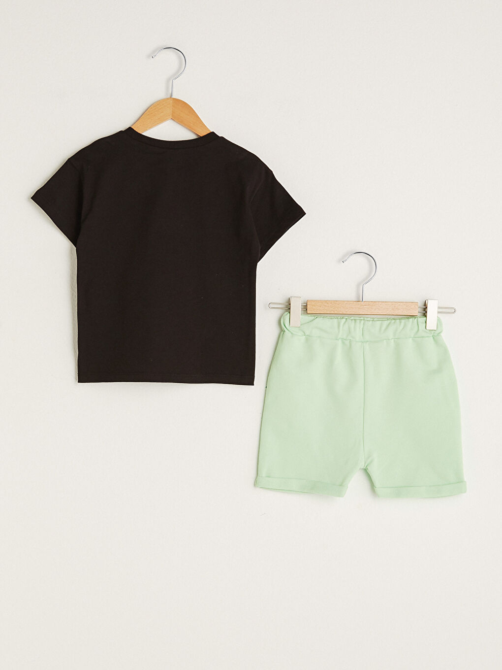 Crew Neck Short Sleeve Lion King Printed Cotton Baby Boy T-Shirt and Shorts 2-Piece Set-1