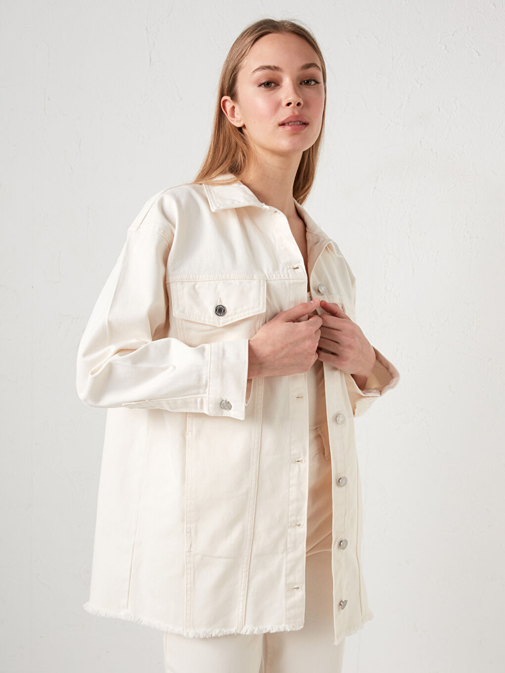 Shirt Collar Pocket Detailed Long Sleeve Women's Jean Jacket-1