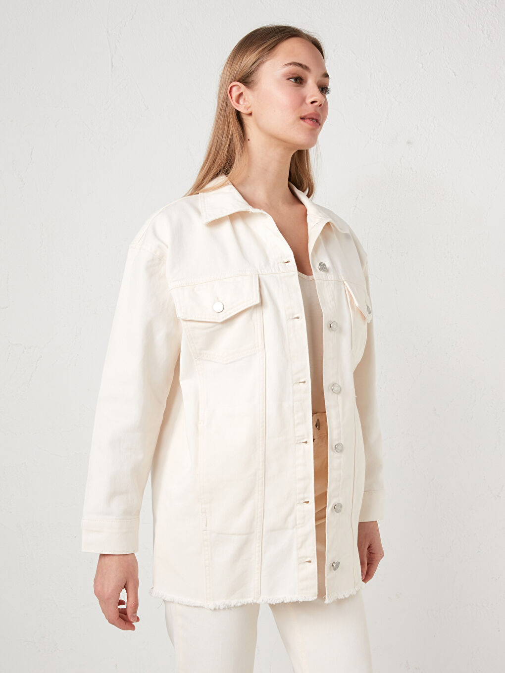 Shirt Collar Pocket Detailed Long Sleeve Women's Jean Jacket