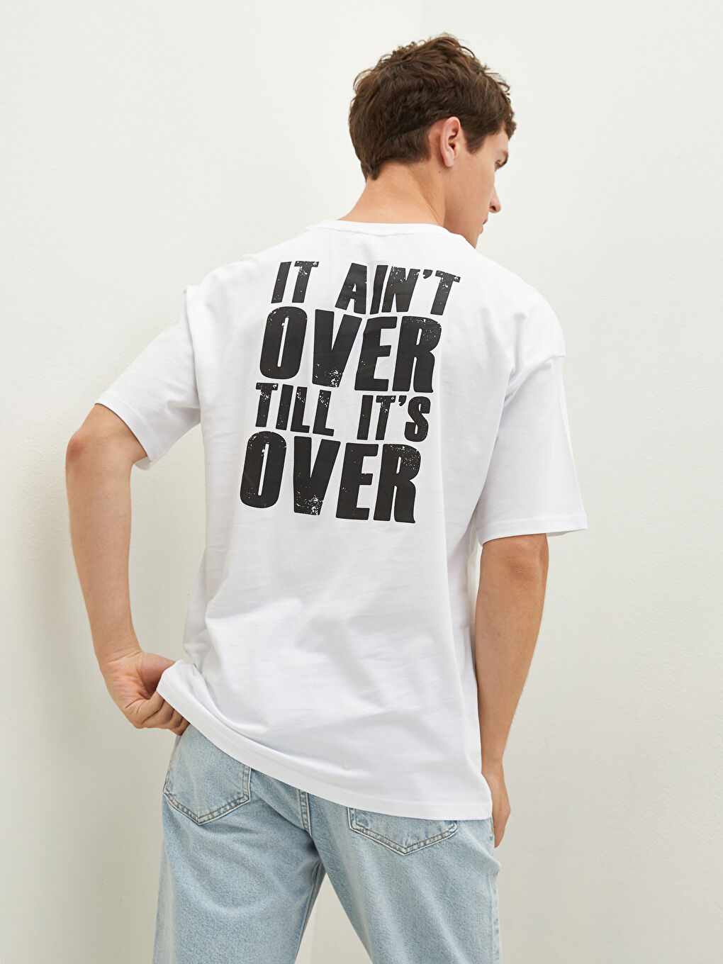 T-shirt pour Hommes en Jersey Imprimé Rocky à Col Rond et Manches Courtes