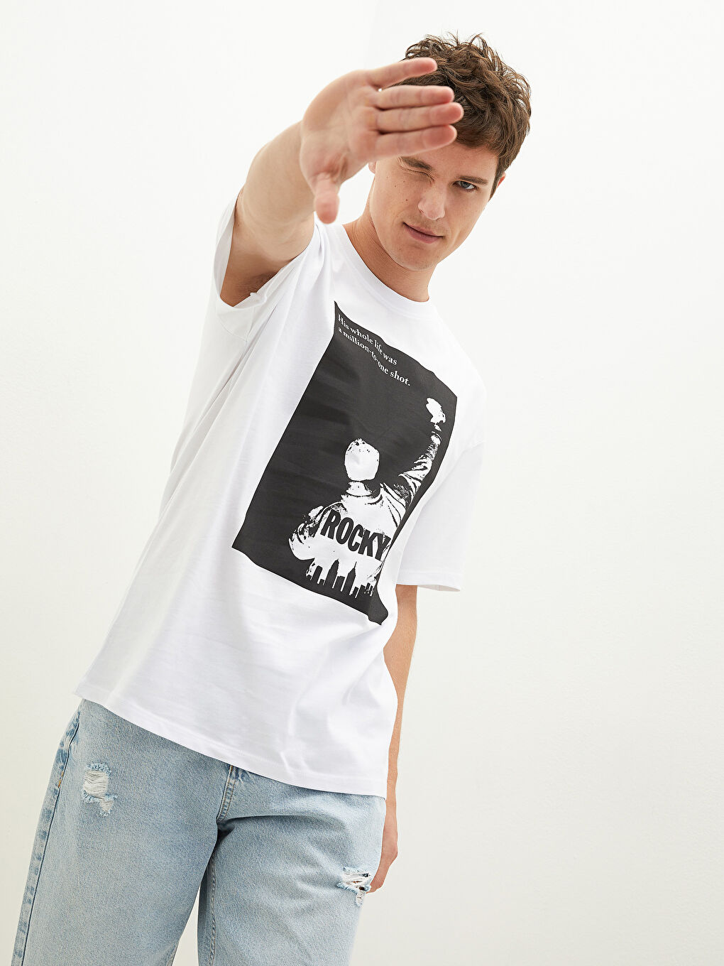 T-shirt pour Hommes en Jersey Imprimé Rocky à Col Rond et Manches Courtes-3