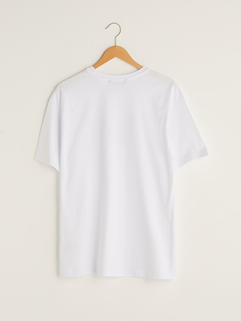 Beyaz Bisiklet Yaka Kısa Kollu Friends Baskılı Penye Erkek Tişört-6