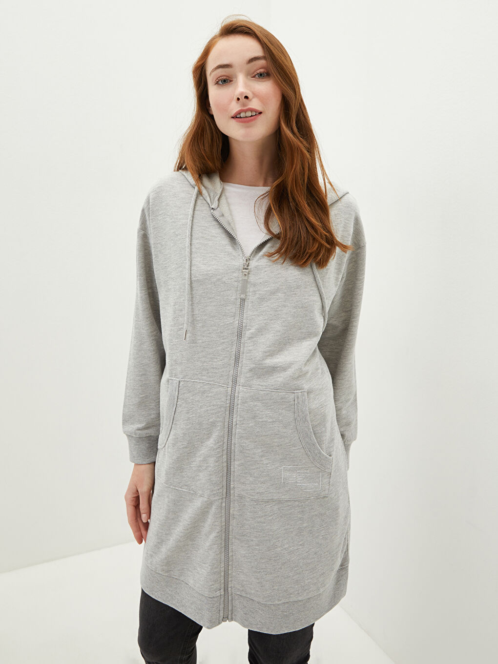 Gri Kapüşon Yaka Düz Uzun Kollu Oversize Pamuklu Kadın Spor Hırka