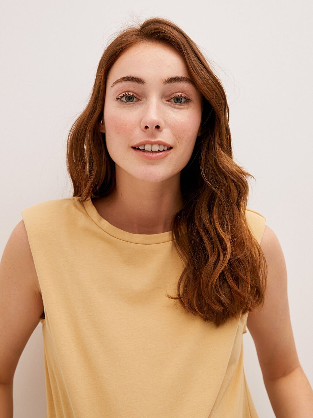 Bej Bisiklet Yaka Düz Kolsuz Pamuklu Hamile Tişört-6