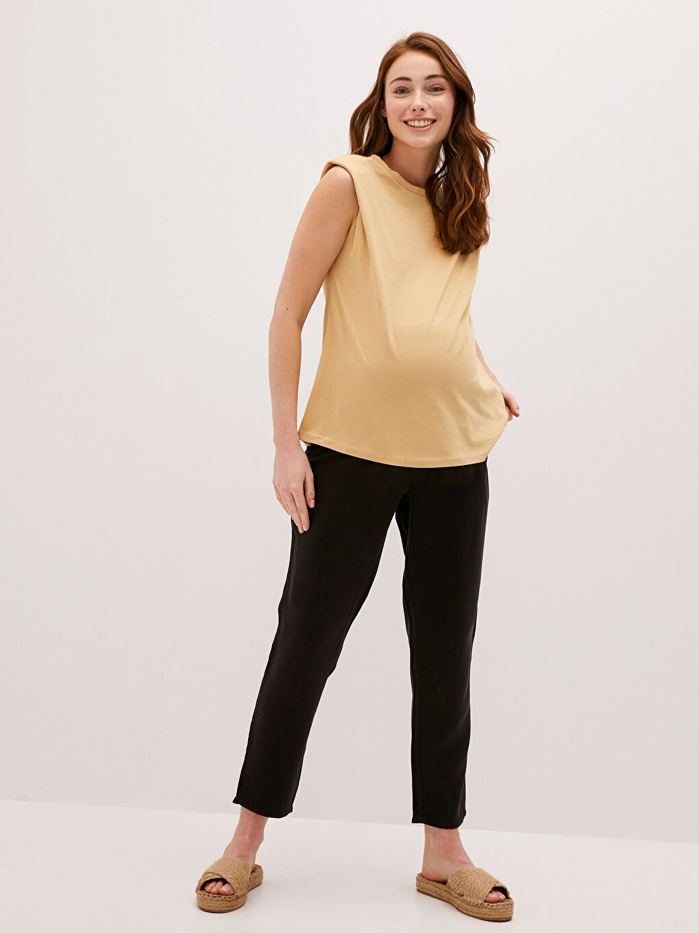 Bej Bisiklet Yaka Düz Kolsuz Pamuklu Hamile Tişört-8