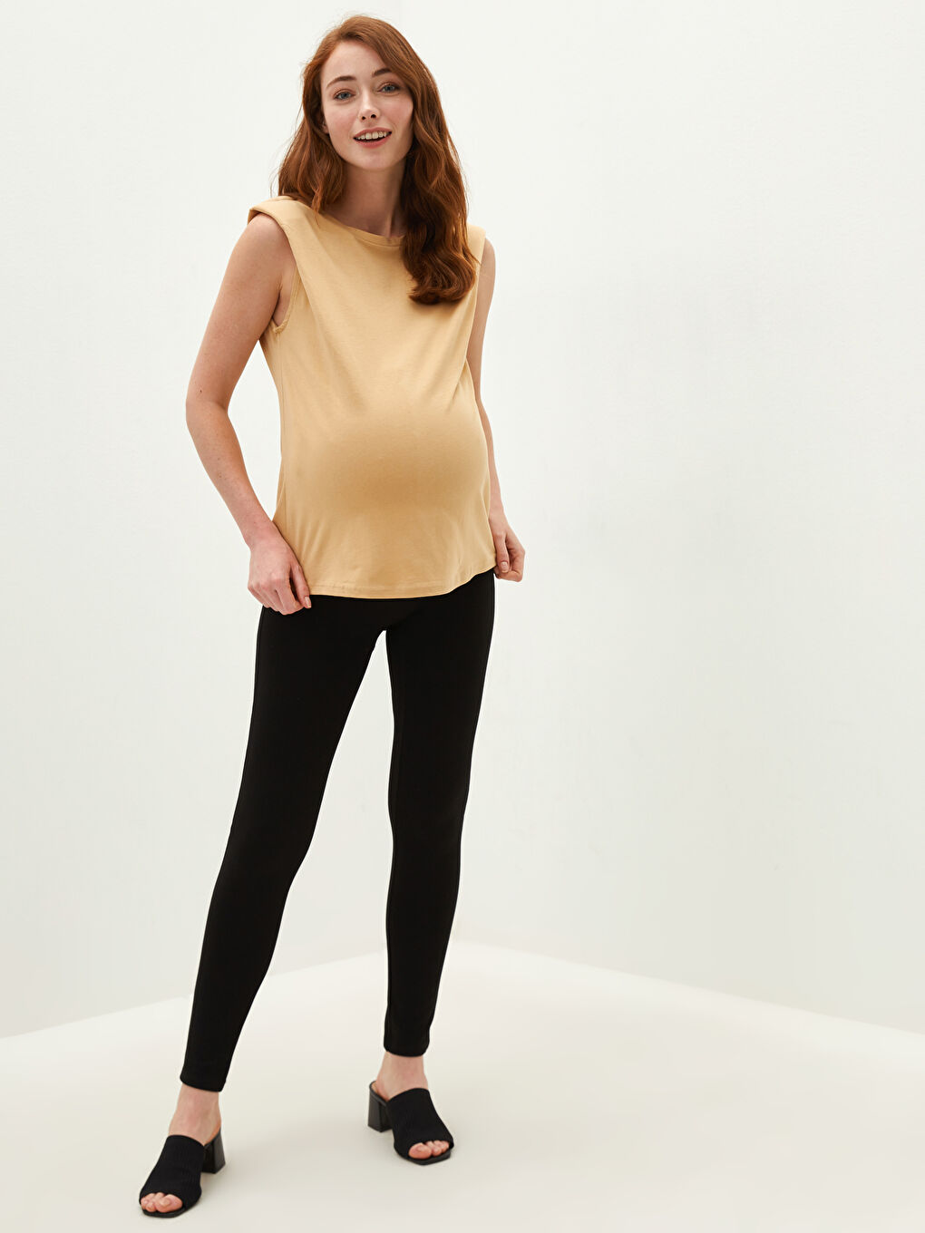 Bej Bisiklet Yaka Düz Kolsuz Pamuklu Hamile Tişört-2