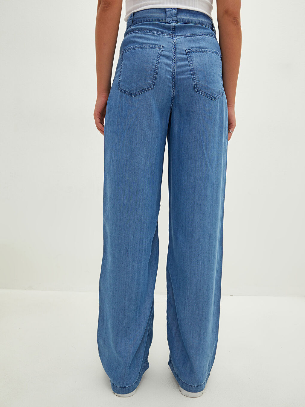 İndigo Yüksek Bel Wideleg Cep Detaylı Kadın Rodeo Jean Pantolon-4