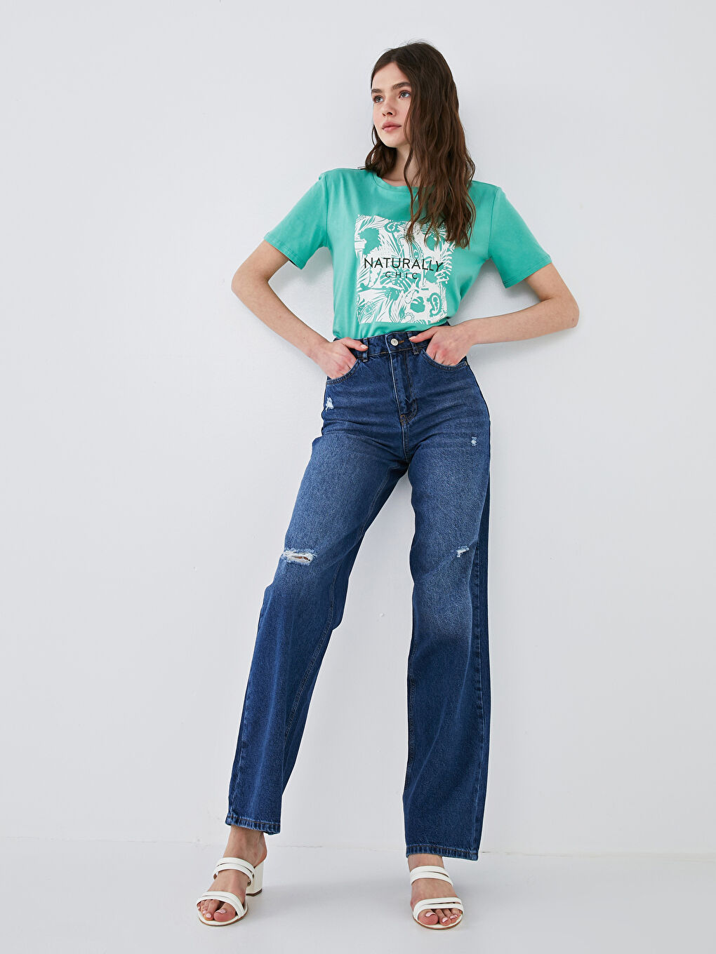 İndigo Yüksek Bel Bol Paça Yırtık Desenli Kadın Rodeo Jean Pantolon