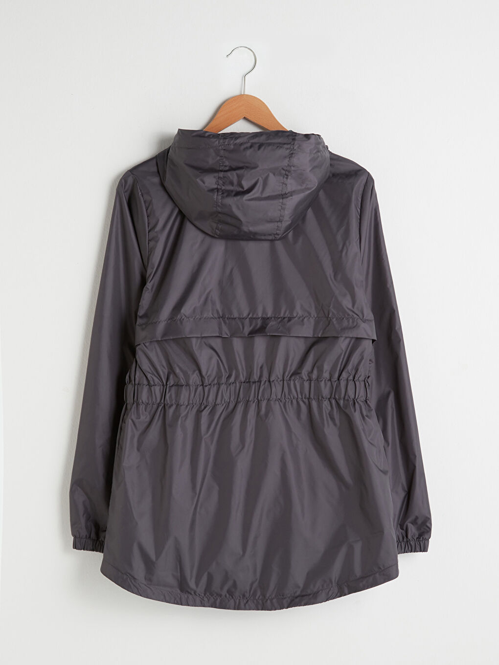 Gri Kapüşonlu Düz Uzun Kollu İnce Kadın Outdoor Yağmurluk-7