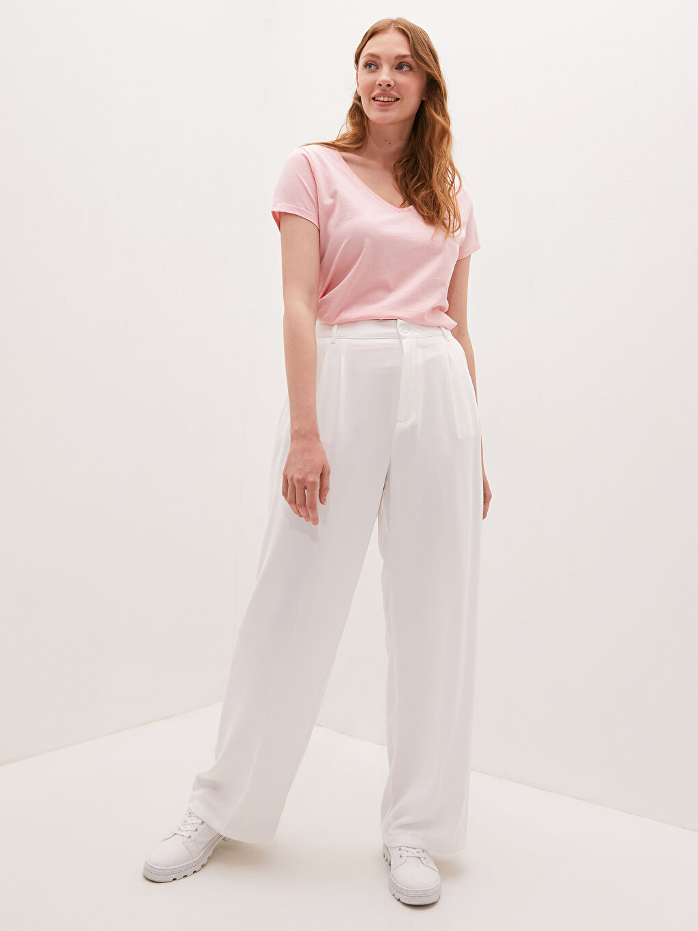 Wide Fit Pocket Detailed Wide Leg Gabardine Fabric Women's Trousers-1