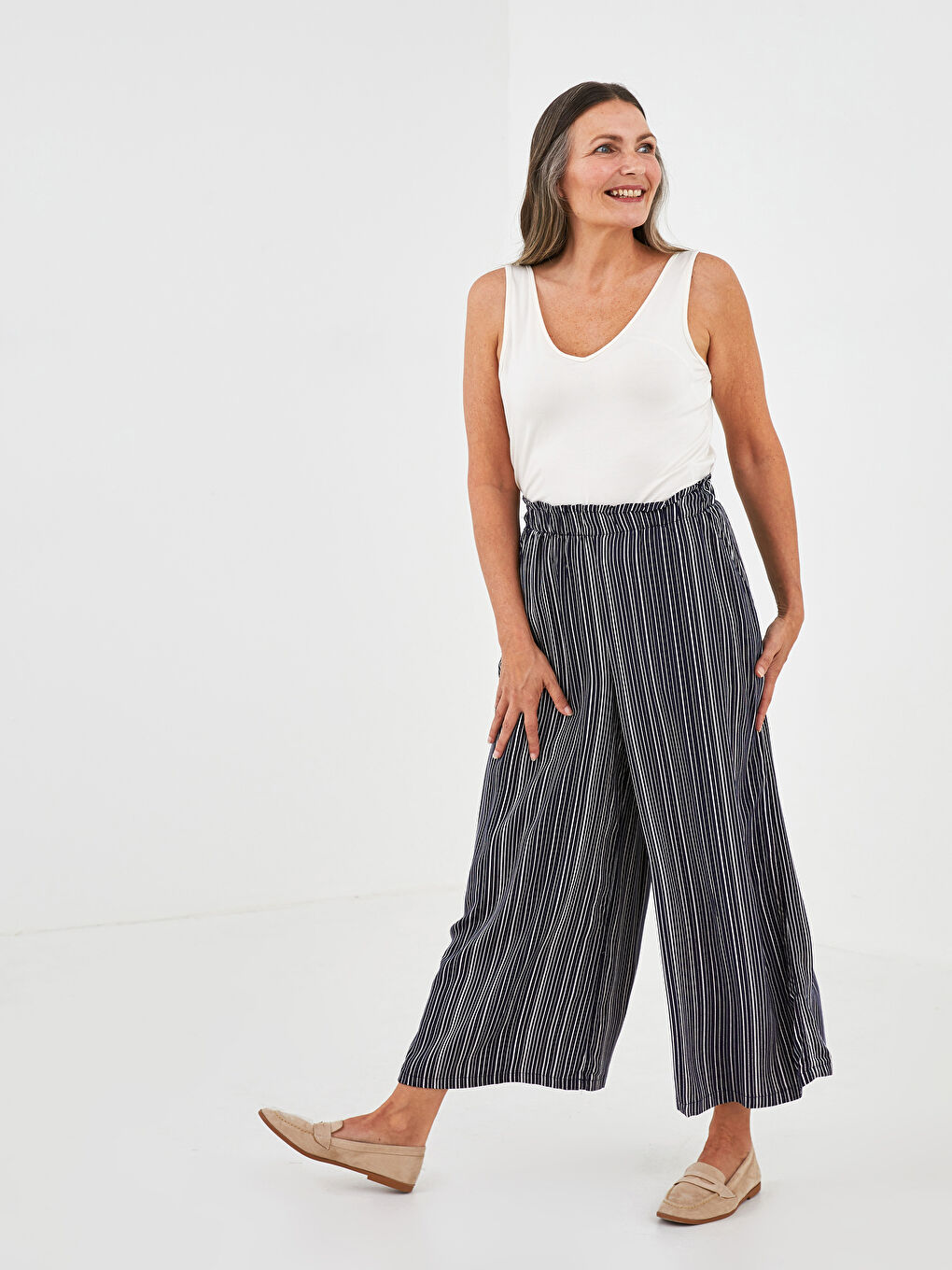 әйелдерге арналған белмандо матасы жолақты қалтасы бар белдемше шалбар