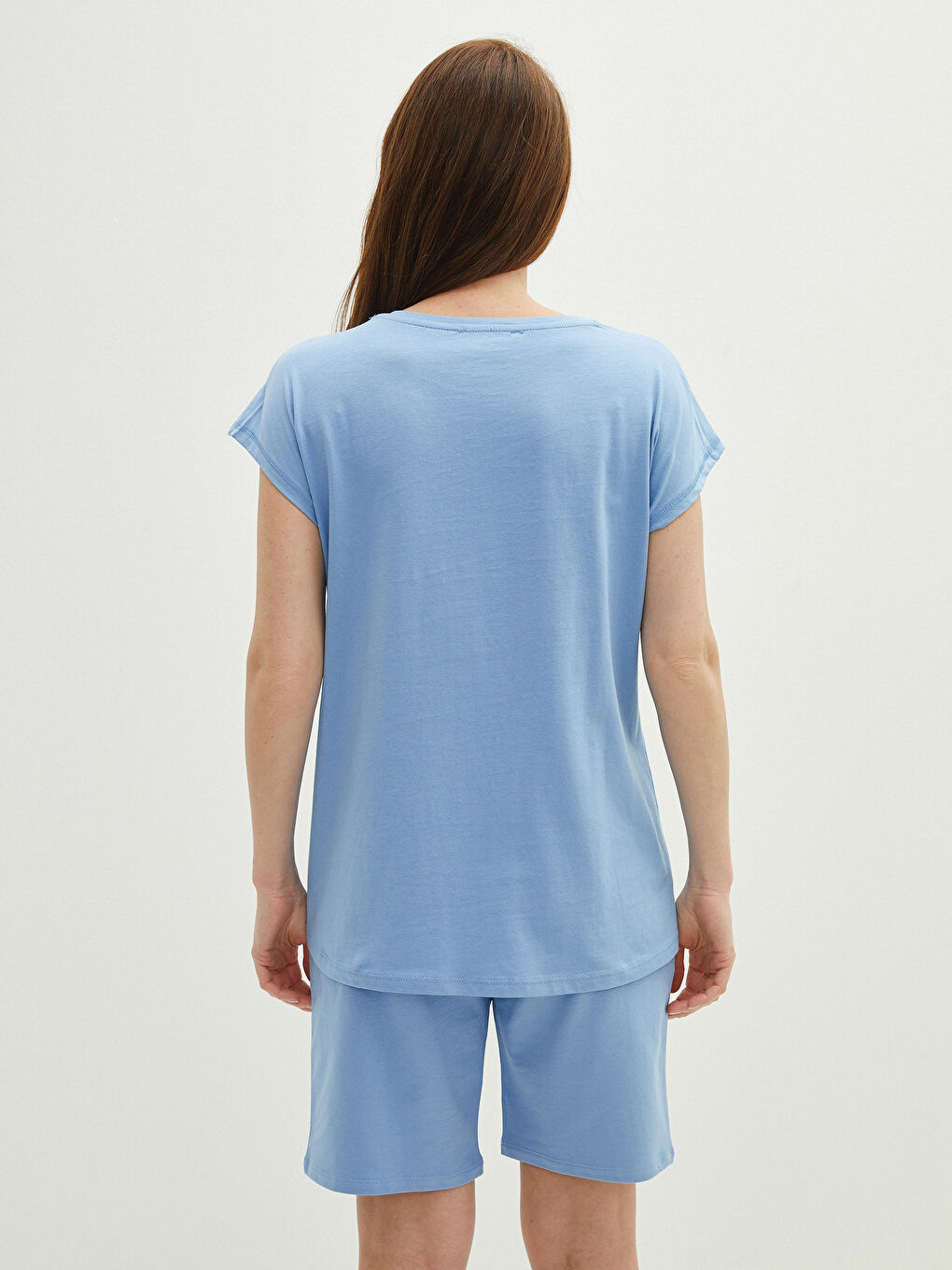 Tricou maternitate din bumbac cu mânecă scurtă, croială dreaptă, guler rotund și funcția de alăptare-4