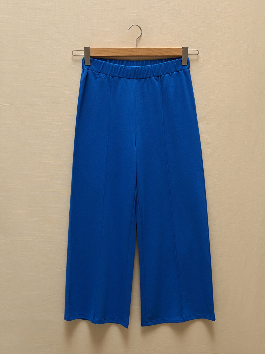 Woman BLUE Capri Trousers-4