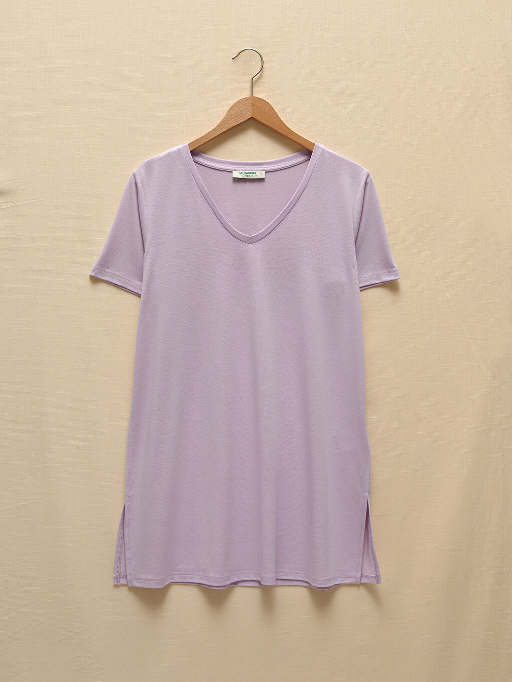 Женская футболка с V-образным вырезом и коротким рукавом-5