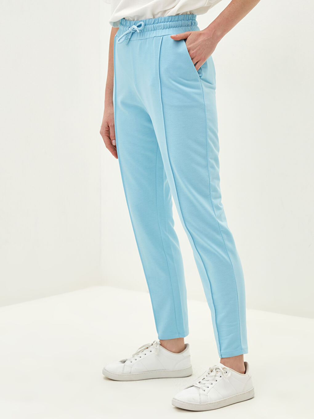 Elastic Waist Regular Pocket Detailed Women's Sweatpants-2